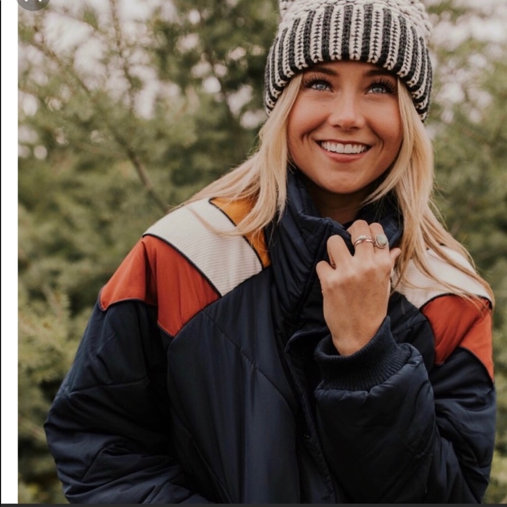 Free people puffer ski navy jacket NWT
